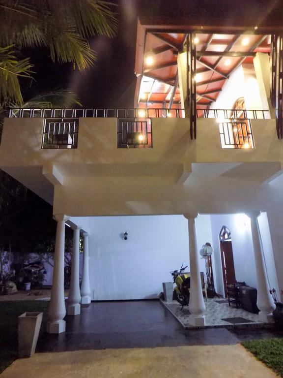 Prosperity Villa Negombo Bagian luar foto