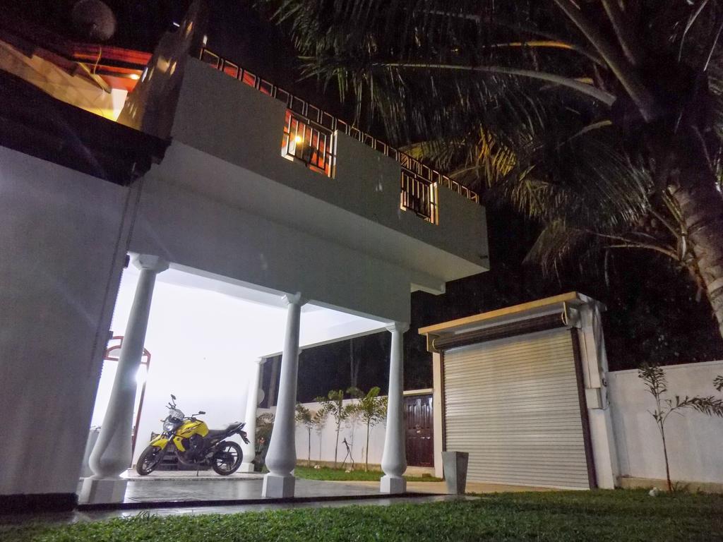 Prosperity Villa Negombo Bagian luar foto