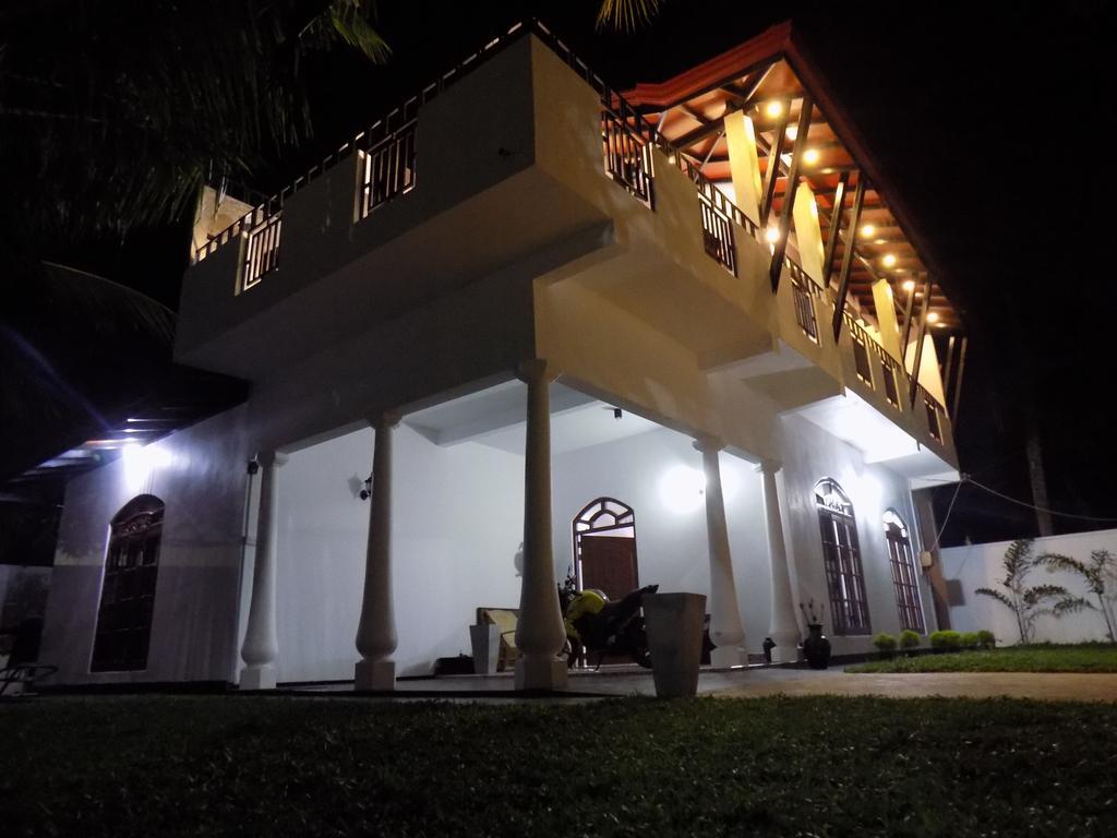 Prosperity Villa Negombo Bagian luar foto